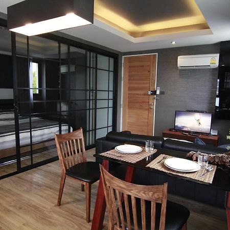 S Bloc Saladaeng Bed & Breakfast Bangkok Eksteriør bilde